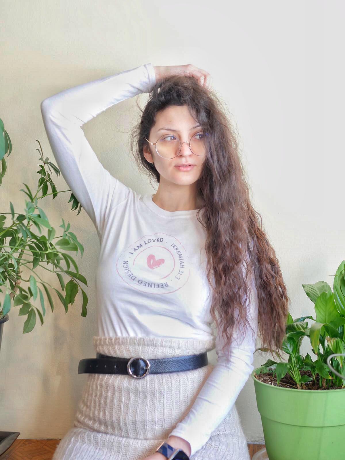 I am Loved Women's Long Sleeve Tee